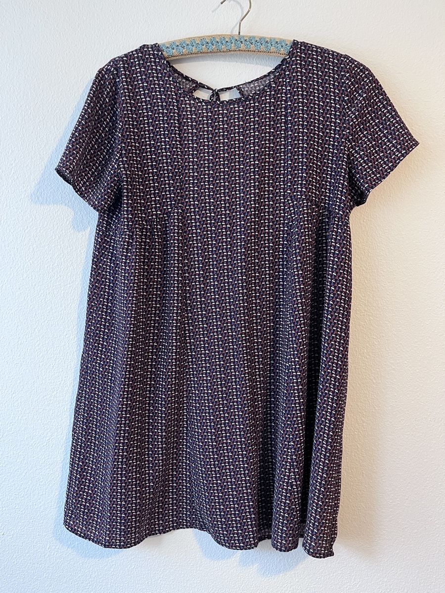 Kleider: Sommerliches Kleid mit Muster, Grösse S-M – Gebraucht aus Bern von noe_ssg2