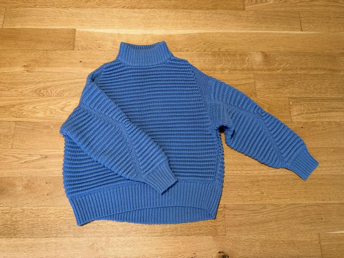 H&M Maglioni & Felpe: Blauer H&M Grobstrick-Rollkragenpullover – Usato da Zürich venduto da dbu_s8p2 2