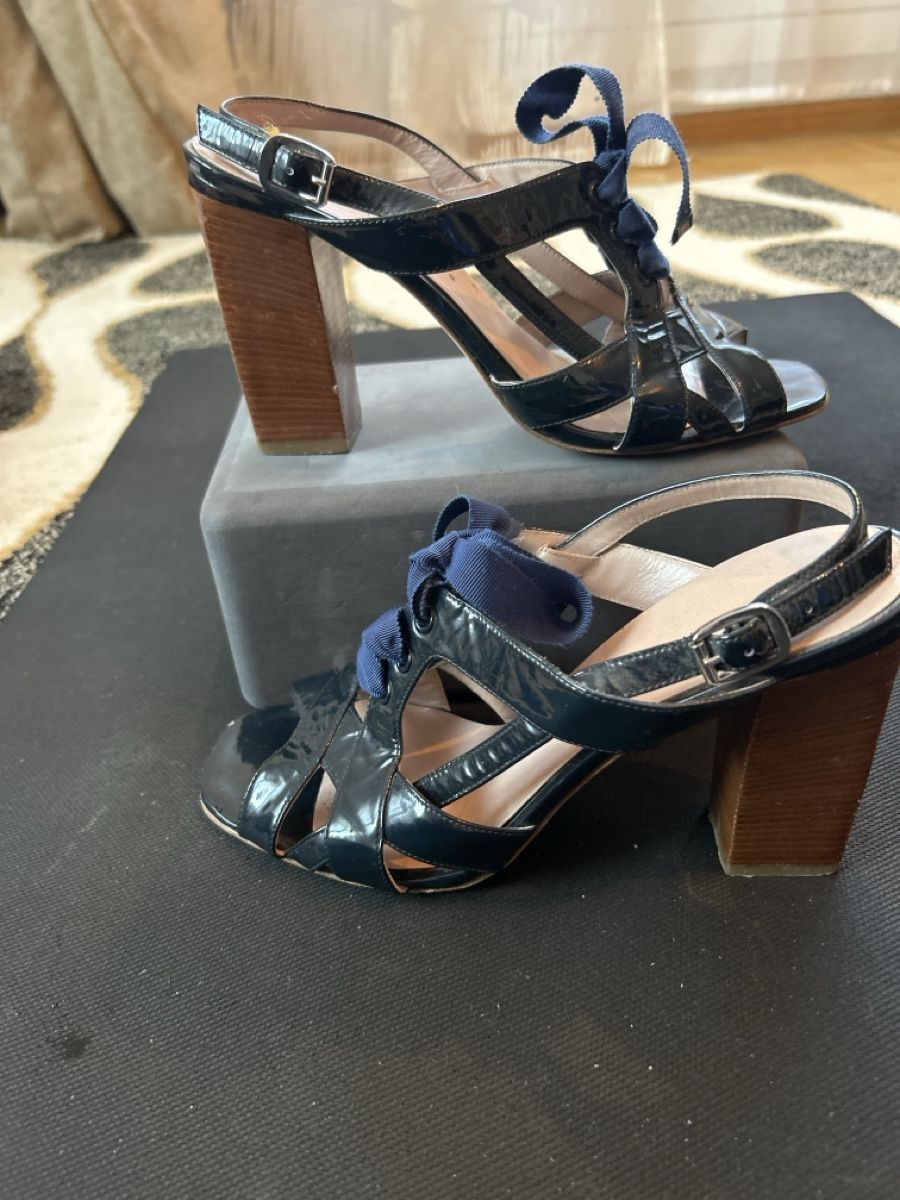 Marc Jacobs Scarpe da donna: Marc by Marc Jacobs heels, blue ribbon, size 41 – Usato da Basel venduto da kst_27ts
