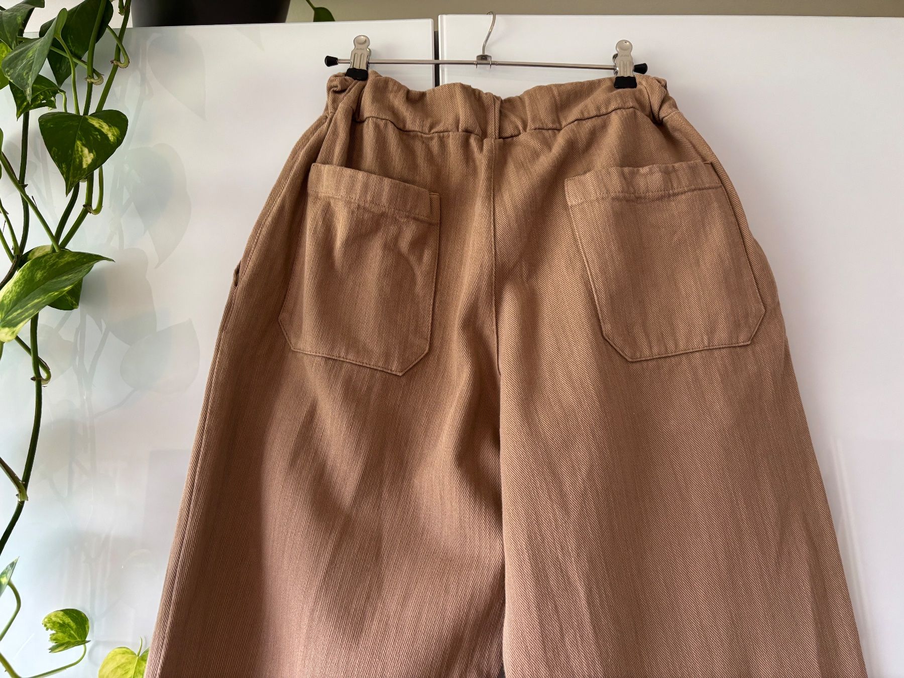 Pantaloni: LABO:ART  beige-braune Hose – Usato da Zürich venduto da missmodernage 4