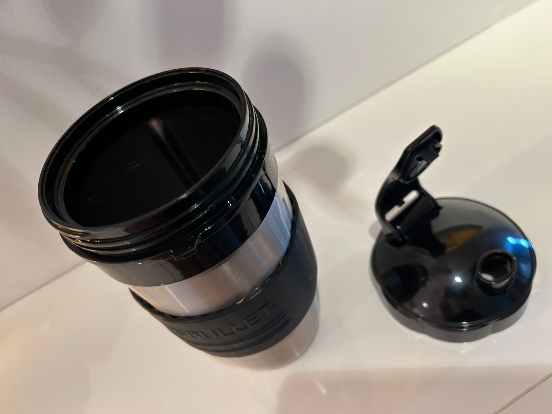 Nutribullet Elettrodomestici da cucina: Nutribullet Edelstahlbecher – Usato da Ettingen venduto da sagada81 1