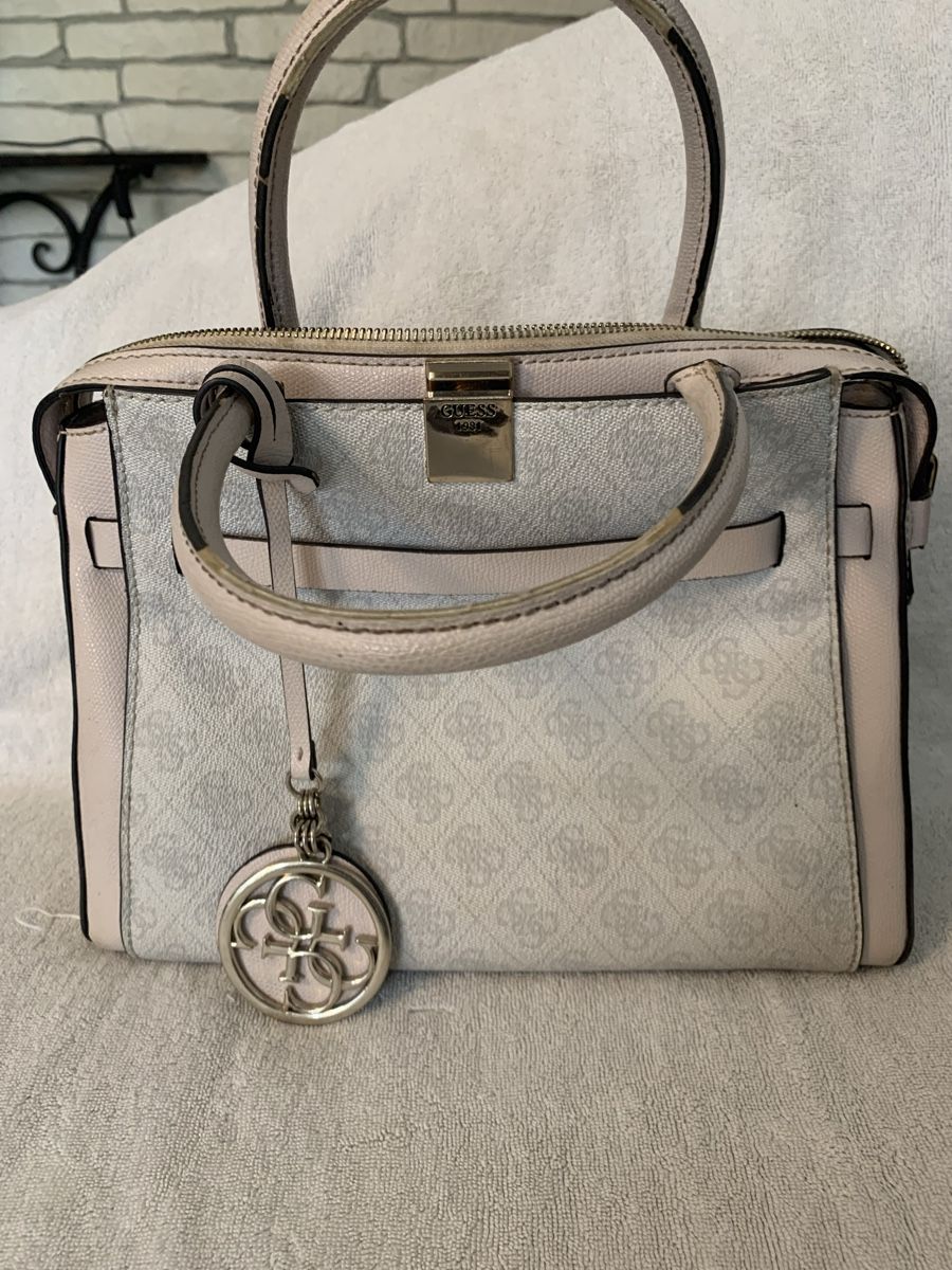 Guess Borse da donna: Guess Handtasche – Usato da Bergdietikon venduto da zor_856j 7