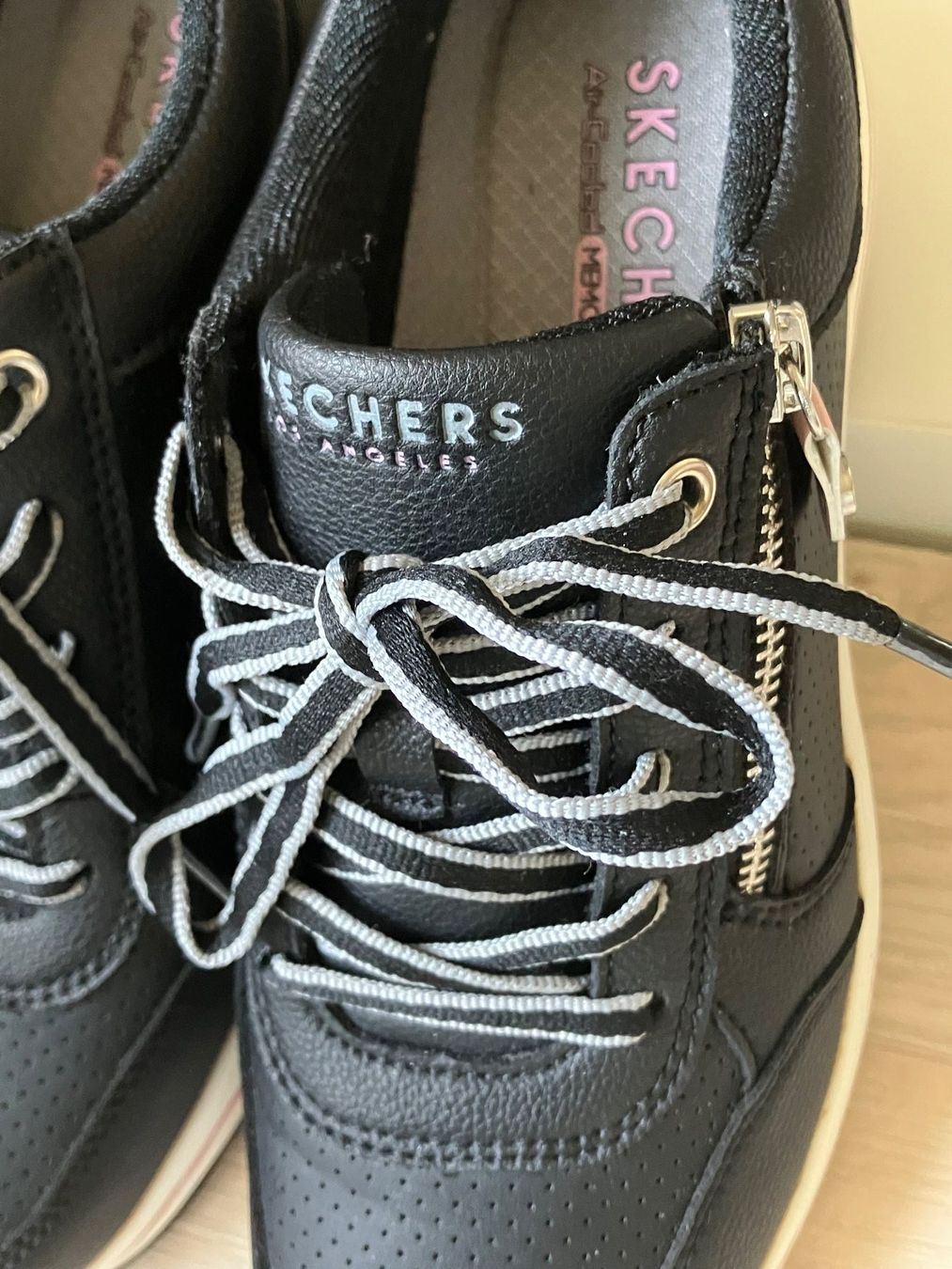 Skechers Scarpe da donna: Schuh – Nuovo (secondo la descrizione) da Eschlikon TG venduto da Atiz0 1