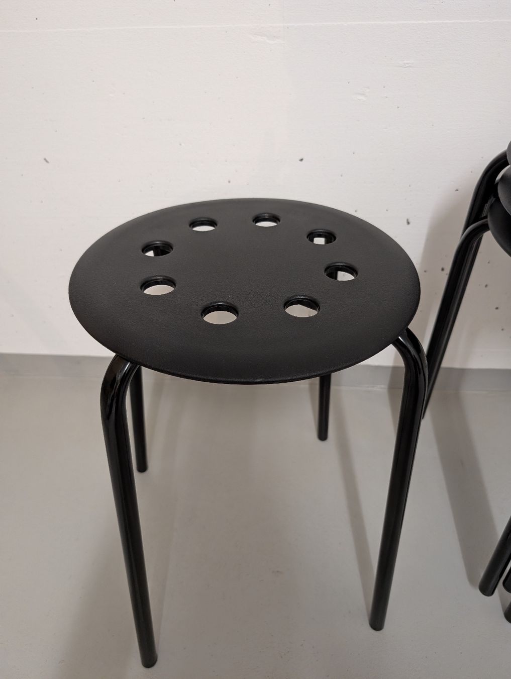 Ikea Hocker: Marius Hocker – Gebraucht aus Buttwil von Sadusk 1