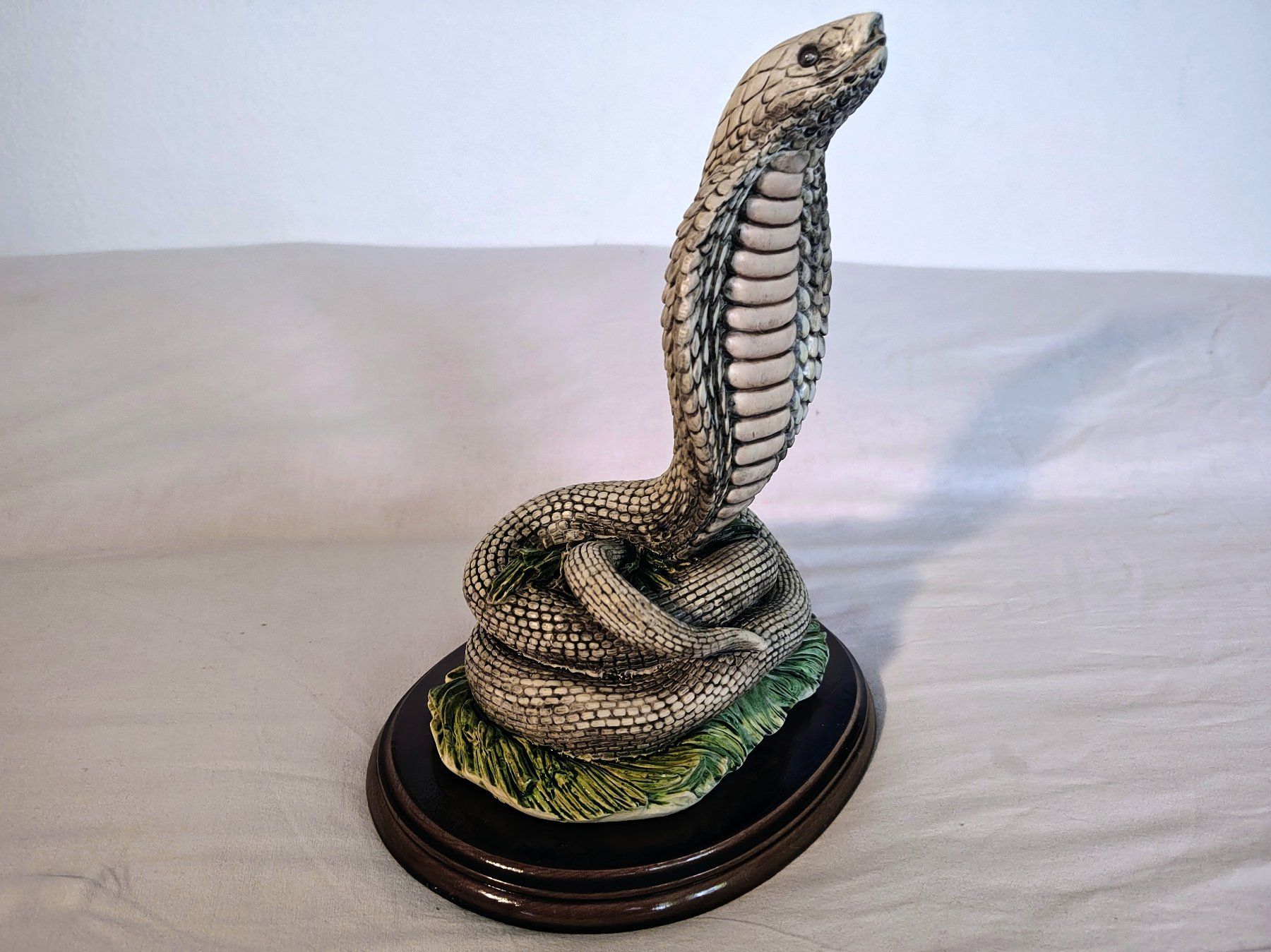 Statuette: Tierfigur Deko Lebensecht Schlange Cobra – Usato da Rüti ZH venduto da Prostias 2