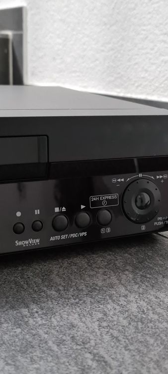 Videorecorder JVC SVHS HRS6852 inkl. Scart Kabel Goldkont. Kaufen