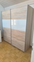 Schwebetürenschrank und Kommode Holzoptik guter Zustand