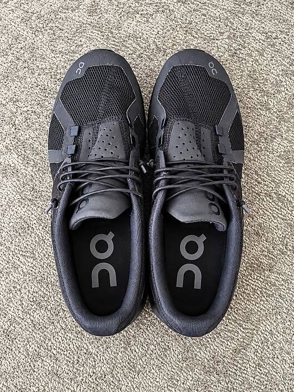Scarpe da donna: On Cloud Sneaker Damen Gr. 37 – Usato da Steffisburg venduto da blo_68f2 3