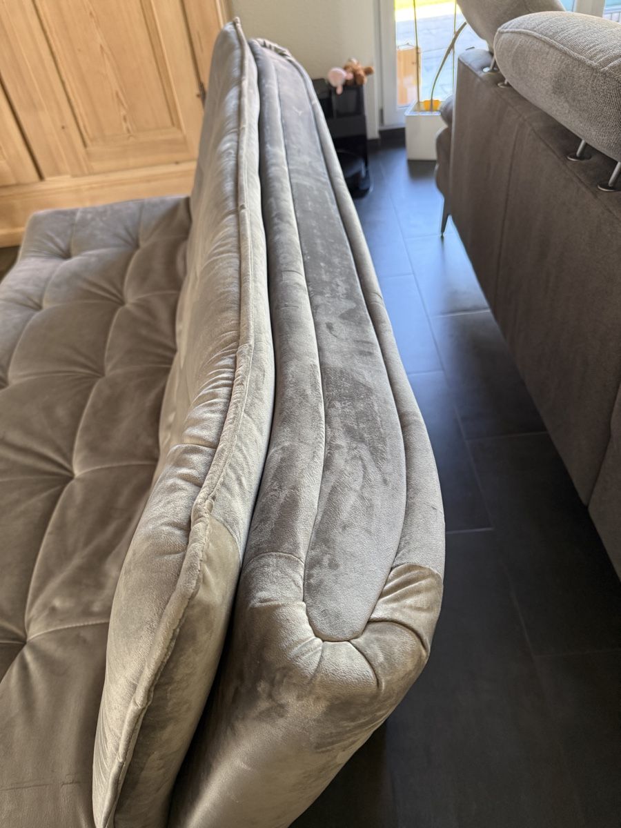 Sofas: Schlafsofa,  1x gebraucht – Neu (gemäss Beschreibung) aus Halden von Remosa 6