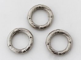 3 x Ringe Schmuckanhänger Kunststoff Silber, Acryl