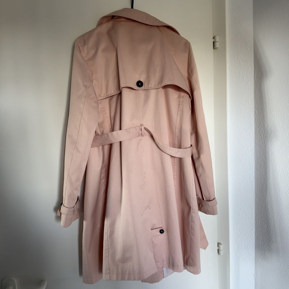 Globus Cappotti: SALMON GLOBUS TRENCH L – Nuovo (secondo la descrizione) da Zofingen venduto da JumpInVintage 6