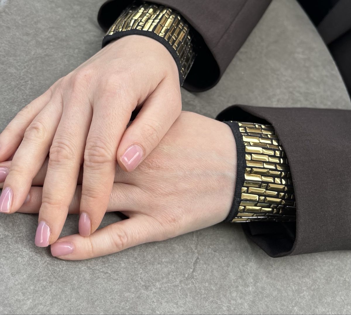 Armbänder & -reifen: 2 Wolford Statement-Cuffs / Manschetten – Gebraucht aus Liestal von mau_z7lk 1