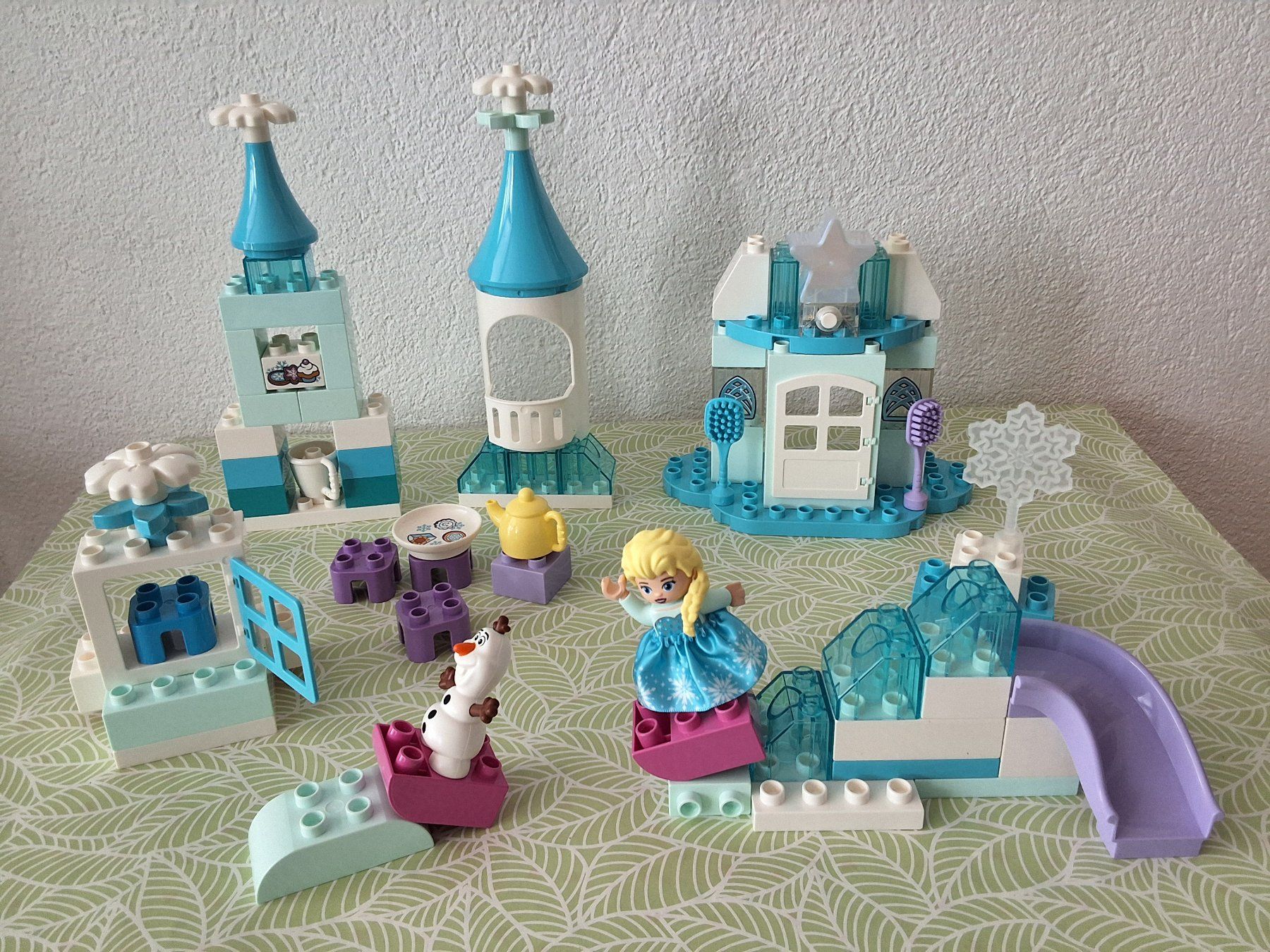 Lego Giocattoli: Lego Duplo Elsa Freizeit-Vergnügen – Usato da Liebefeld venduto da moony4blue 1