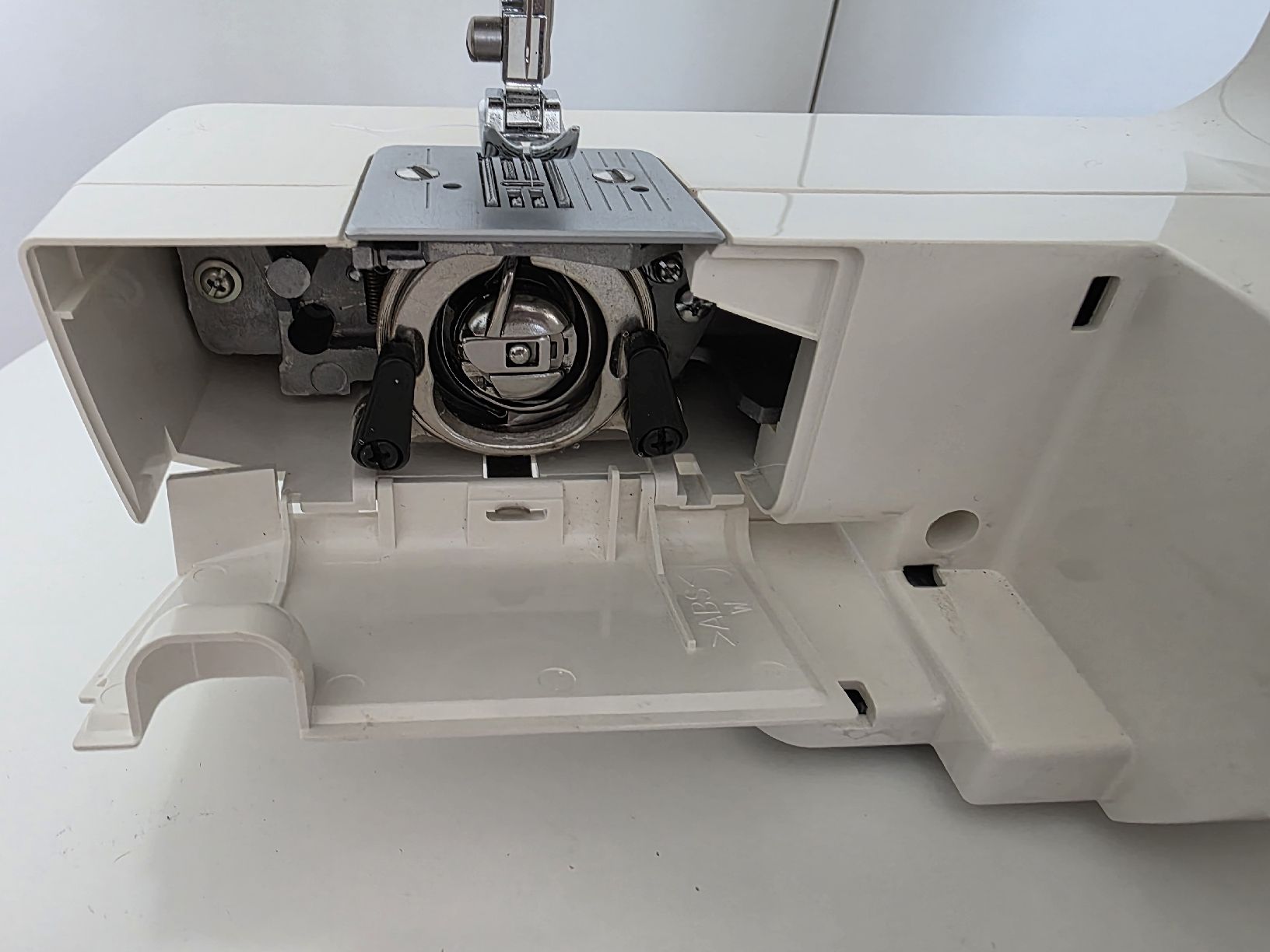 Brother Macchine da cucire: Brother Nähmaschine LS-2125  – Usato da Zürich venduto da Koko023 2