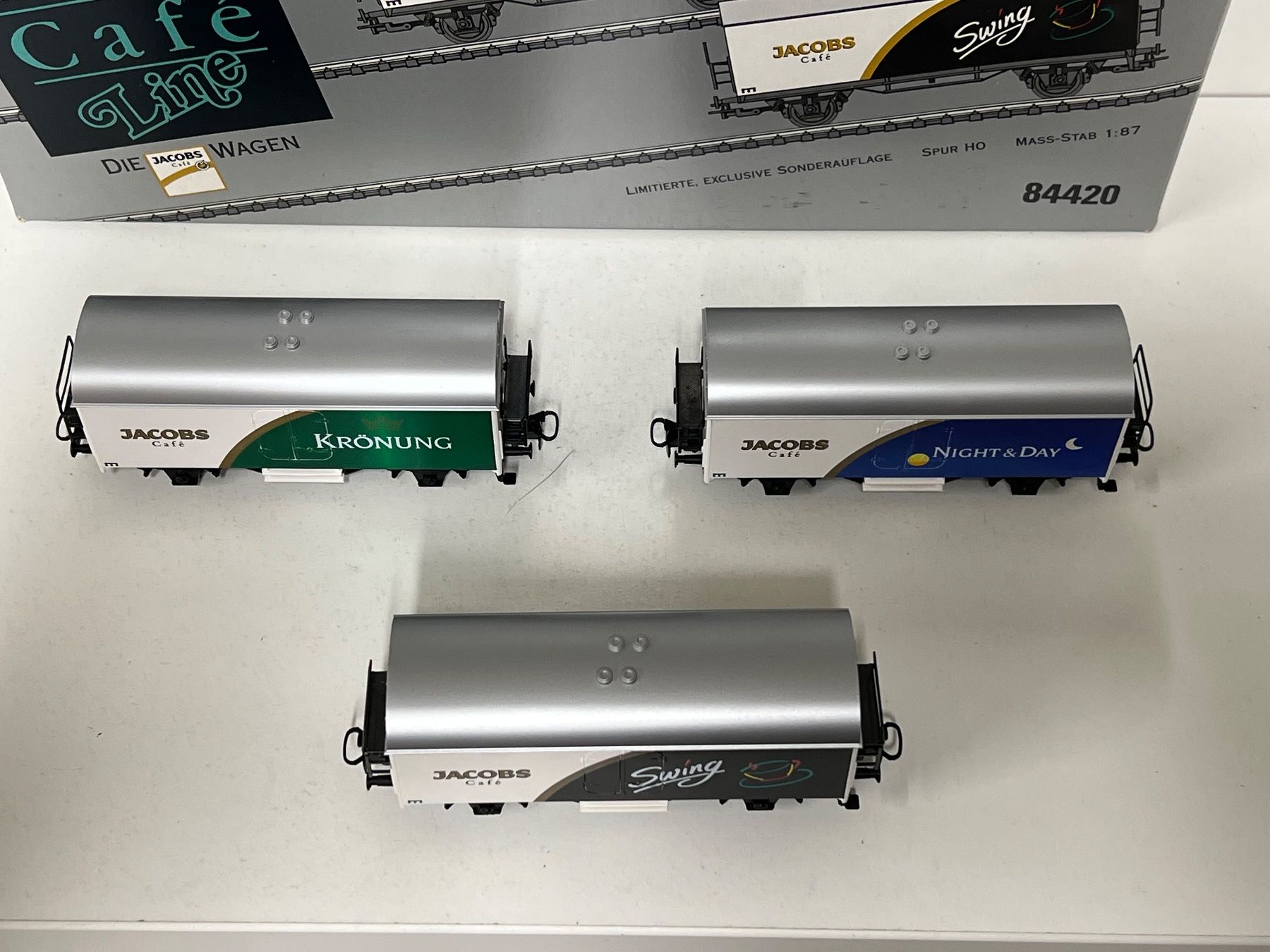Märklin Modellini di ferrovie: Märklin 84420 Cafe Line Jacobs H0 AC – Usato da Geroldswil venduto da TopTrain54 3