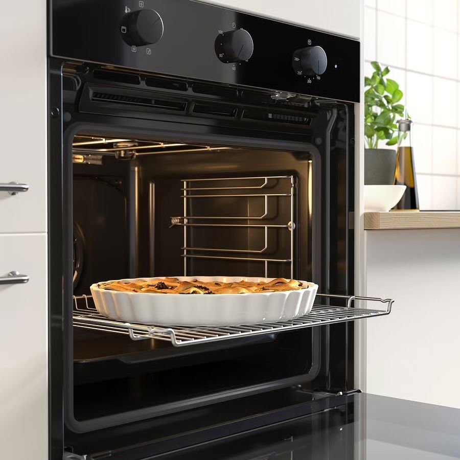 Ikea Fours: IKEA Einbauumluftbackofen schwarz 9 Monate alt – D'occasion à Gwatt (Thun) par Thuner1985