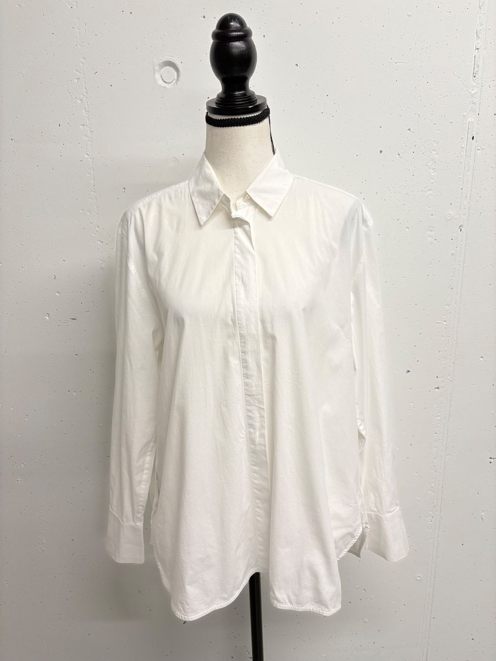 Brax Blusen: BRAX oversize Buse mit Knöpfen Gr. 38 weiss – Neu (gemäss Beschreibung) aus Regensdorf von secondchancefashion 1