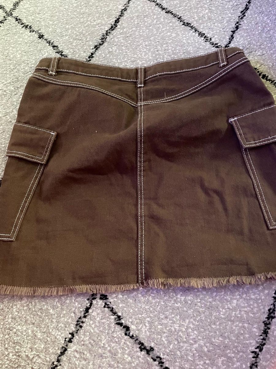H&M Kleider & Röcke: Jupe fille 158 brune H&M – Gebraucht aus Martigny von lovejess 1