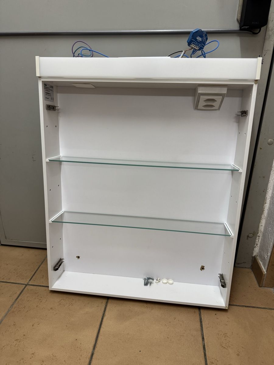 Armoires miroirs: Spiegelschrank – D'occasion à Uster par buani 1