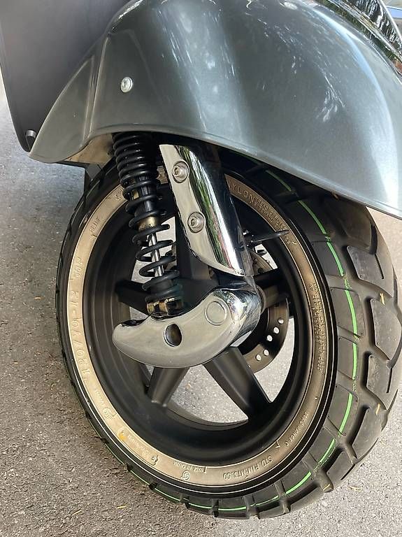 Scooters: Elektro Roller Retro Design 85km/h – D'occasion à Basel par jon_khz5 2