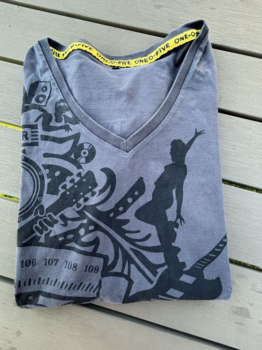 T-shirt: Tshirt 105 grau L – Usato da Kesswil venduto da Branca-01 2