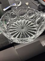 Crystal Bowl Round Pattern Diameter 22cm Good Condition