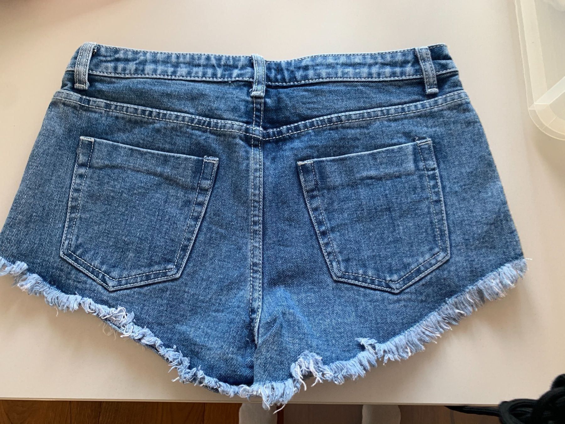 Hosen: NEU Hotpants Farbe Dunkelblau, Gr. M – Neu (gemäss Beschreibung) aus Einsiedeln von important__ 1
