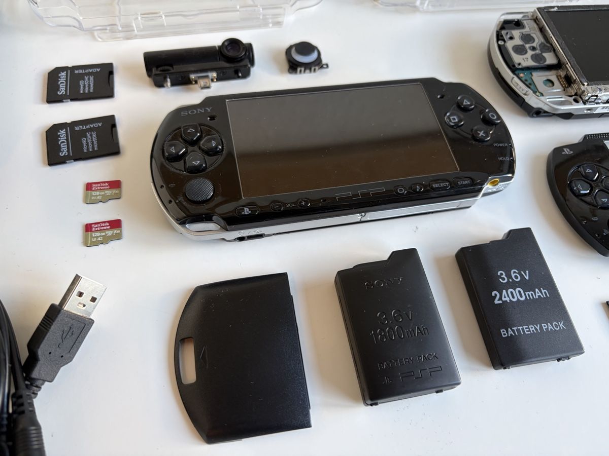 Sony Consoles: Sony PSP Bundle – Défectueux à Zollikerberg par dcapshop 2