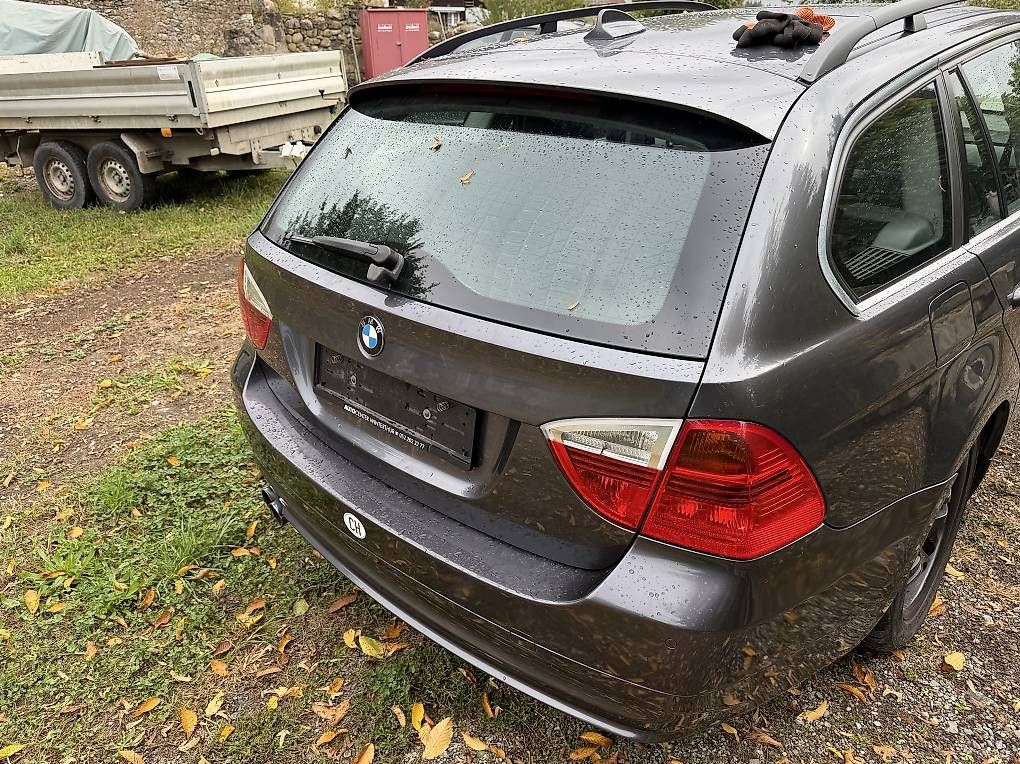 Tutti pezzi di ricambio auto: Heckstossstange Bmw e91 – Usato da Muri AG venduto da Aero96