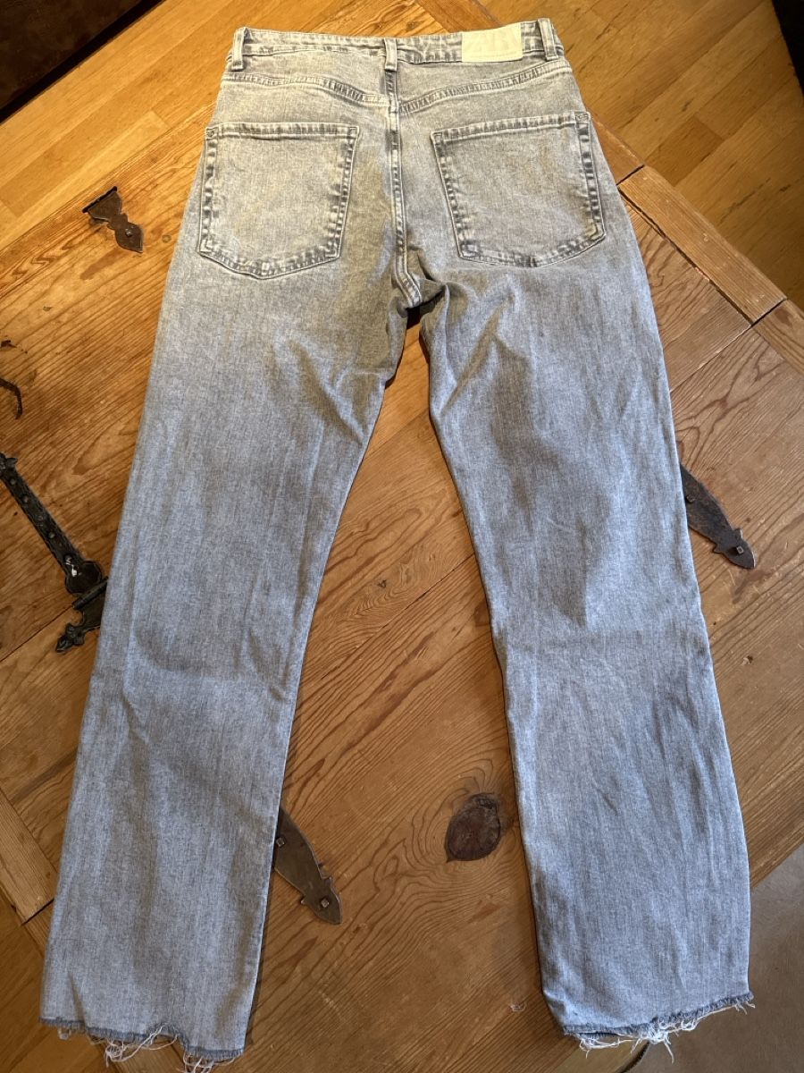 Zara Jeans: Zara Jeans grau Gr. 36 – D'occasion à Mauren par ducducturi 5