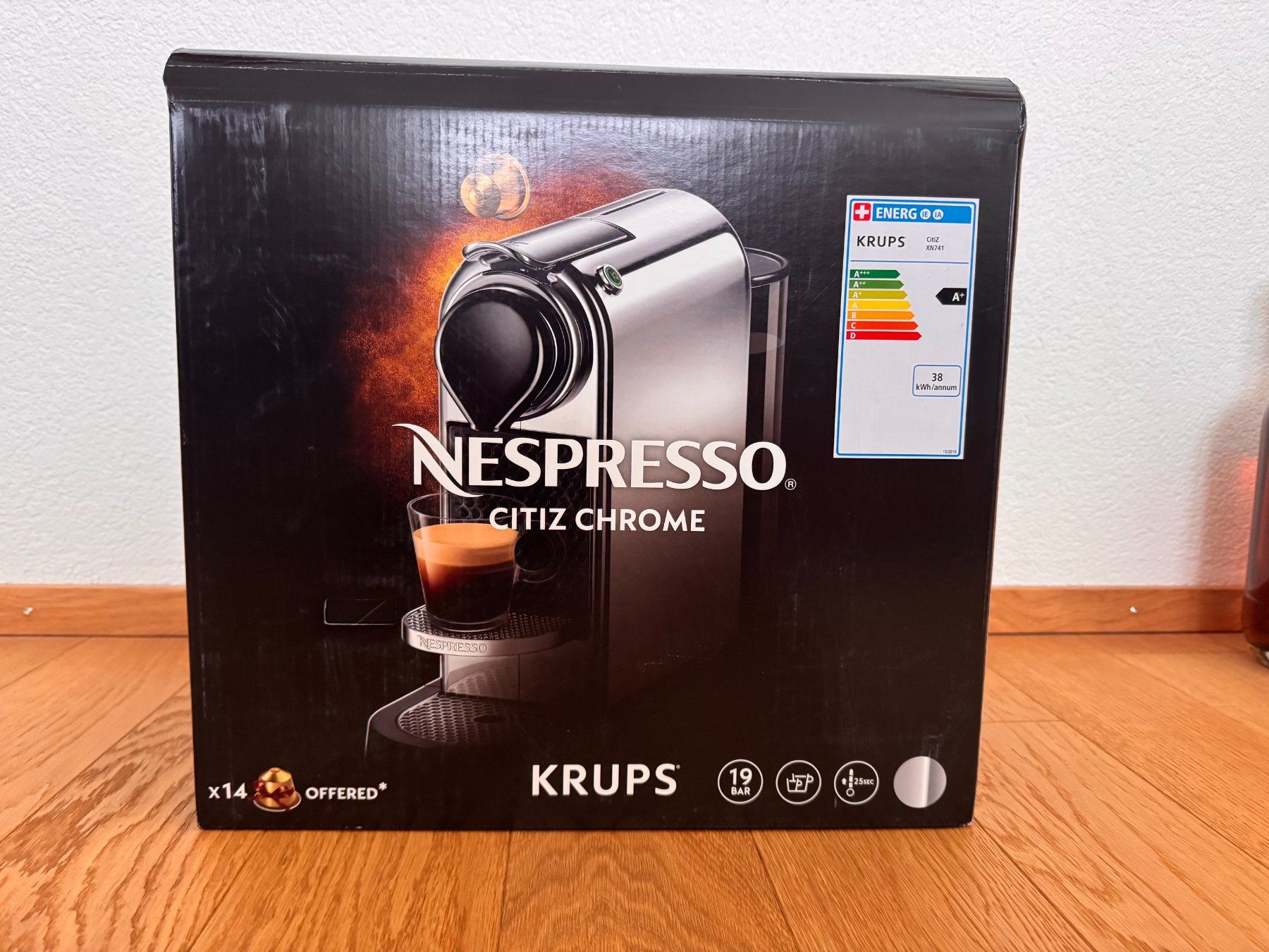 Nespresso Kaffeemaschinen & Espressomaschinen: Nespresso CitiZ Chrome – Neu und originalverpackt aus Neukirch (Egnach) von JuToGi 2
