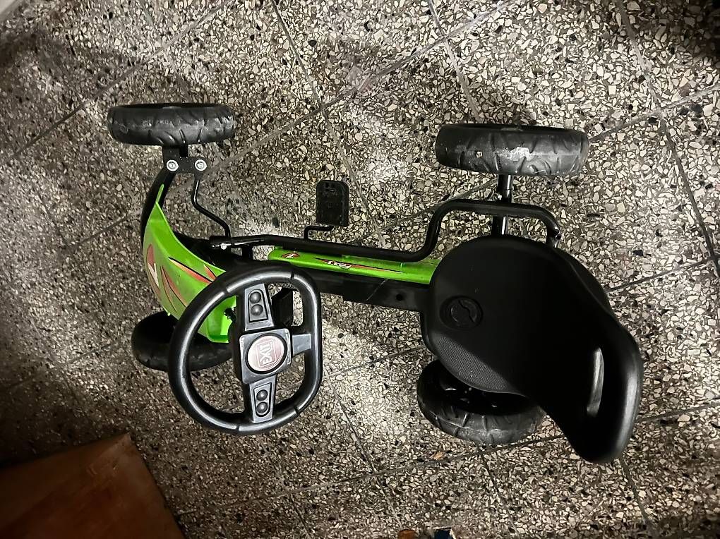 Véhicules pour enfants: Kinder Go-Kart Foxy – D'occasion à Bülach par ValiS