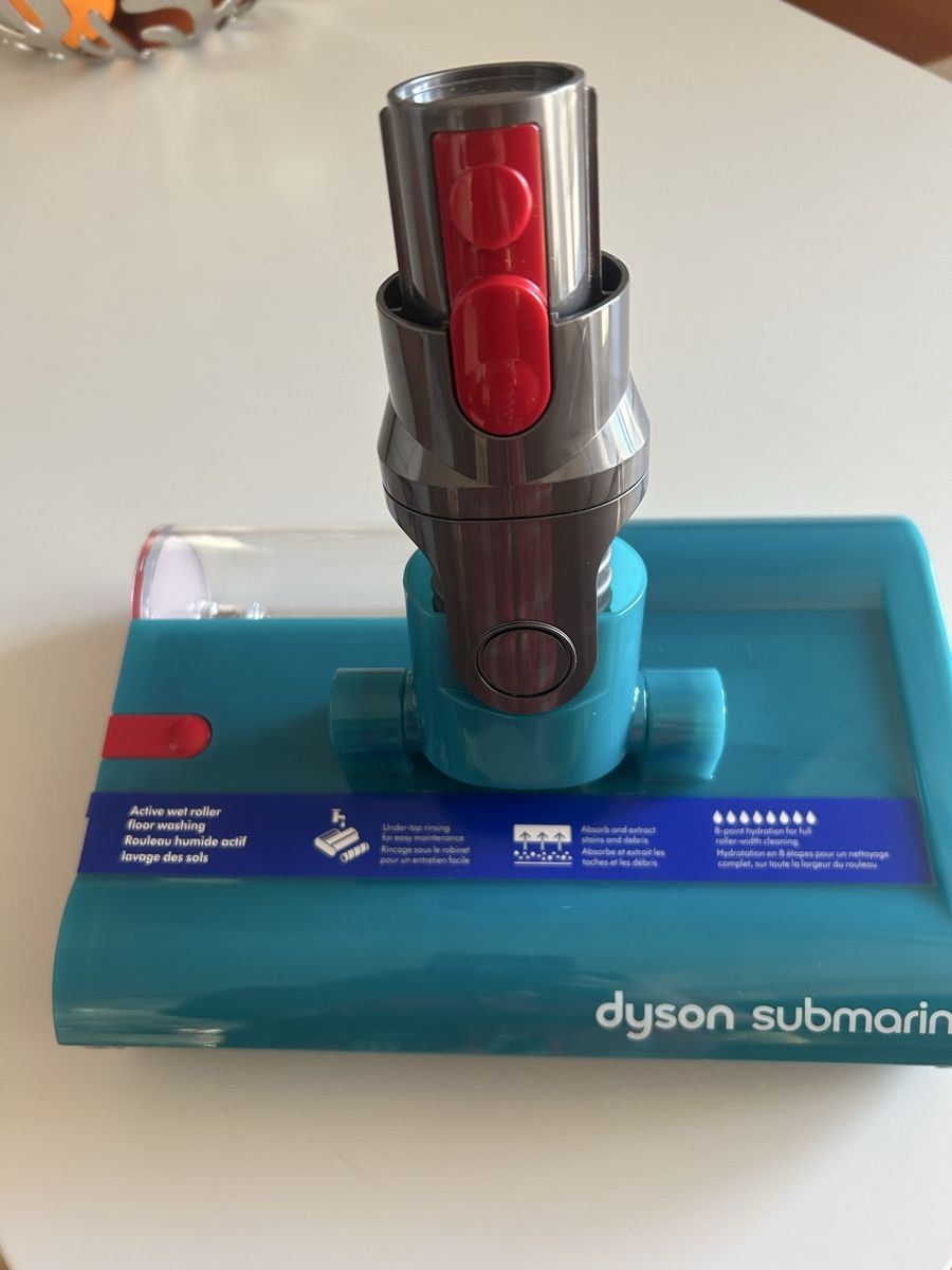 Dyson Altro per la casa: Dyson brosse Submarin – Nuovo (secondo la descrizione) da Veytaux venduto da ccristina
