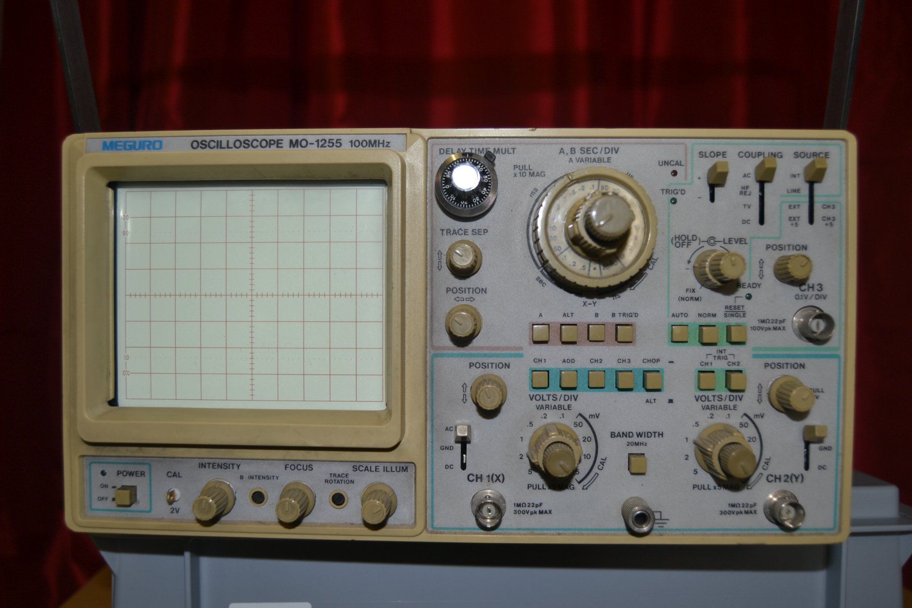 Misurare: MEGURO OS MO-1255 Nostalgic 100MHz Oscilloscope – Difettoso da Wil SG venduto da fanofrio 4