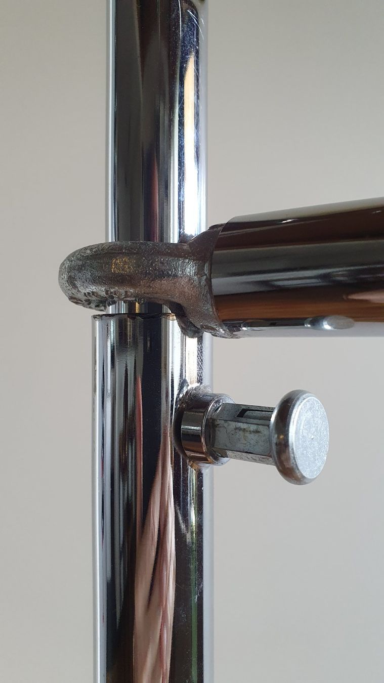 Guardaroba: Mobiler Kleiderständer rollbar klappbar verchromt – Usato da Zürich venduto da Eiwan 3