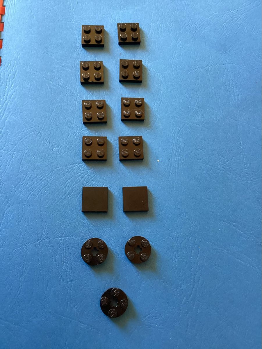 Lego Giocattoli: Lego Plättli schwarz assortiert – Usato da Kölliken venduto da Rwolfer