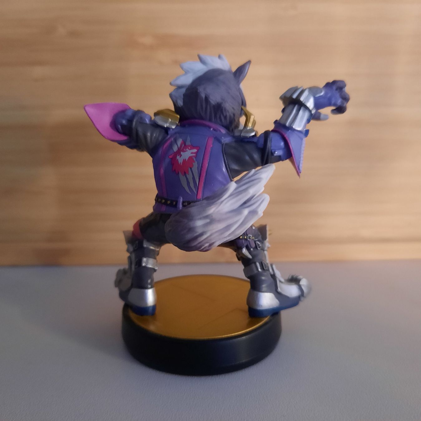 Nintendo Giochi: amiibo Wolf – Usato da Münchenstein venduto da 2DGames 1