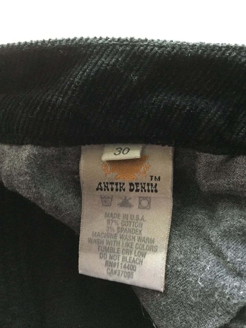 Pantaloni: Antik Denim Cordhose W30 schwarz – Nuovo (secondo la descrizione) da Kreuzlingen venduto da shopaholicatheart_3 3