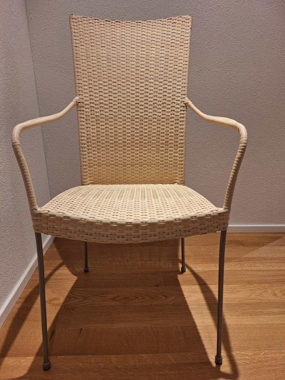 Stühle: Stühle Rattan für drinnen ODER draussen, 6 Stück – Gebraucht aus Baden von Tami0801
