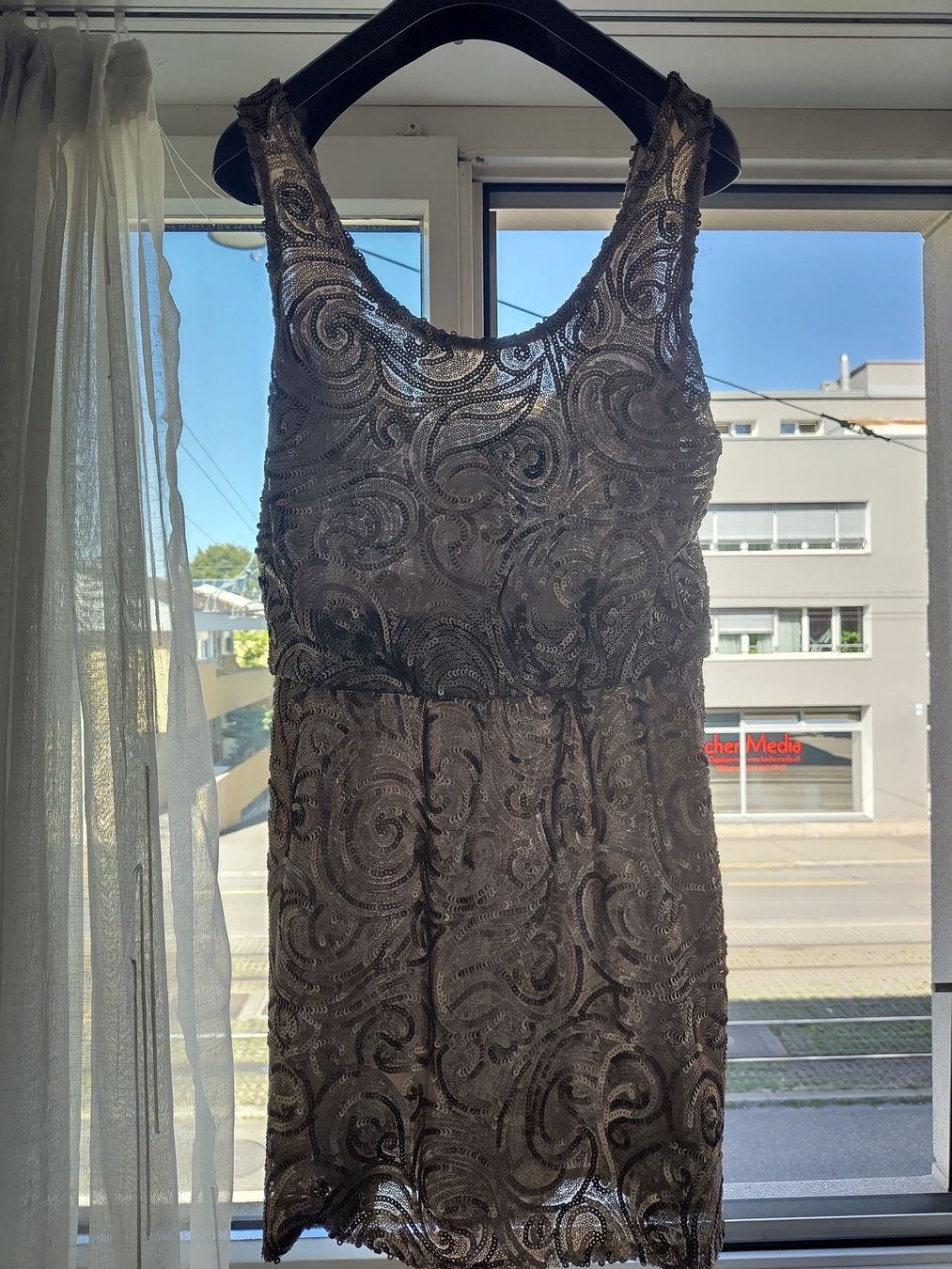 Robes: Abito donna con paillettes, 36, Mango – D'occasion à Zürich par Saf12 1