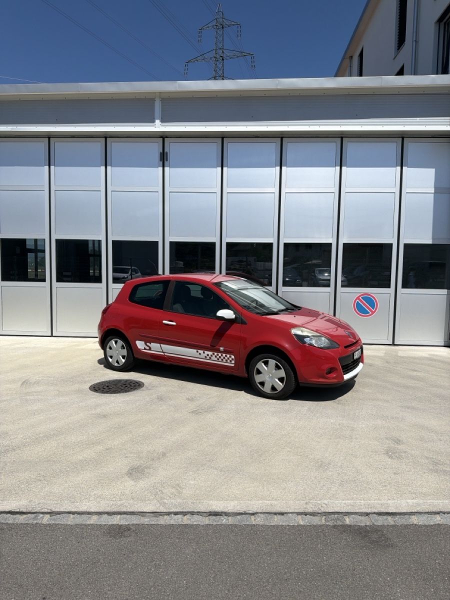 Renault Automobili: Renault Clio 1.2 – Nuovo (secondo la descrizione) da Kerzers venduto da shp_2vy2