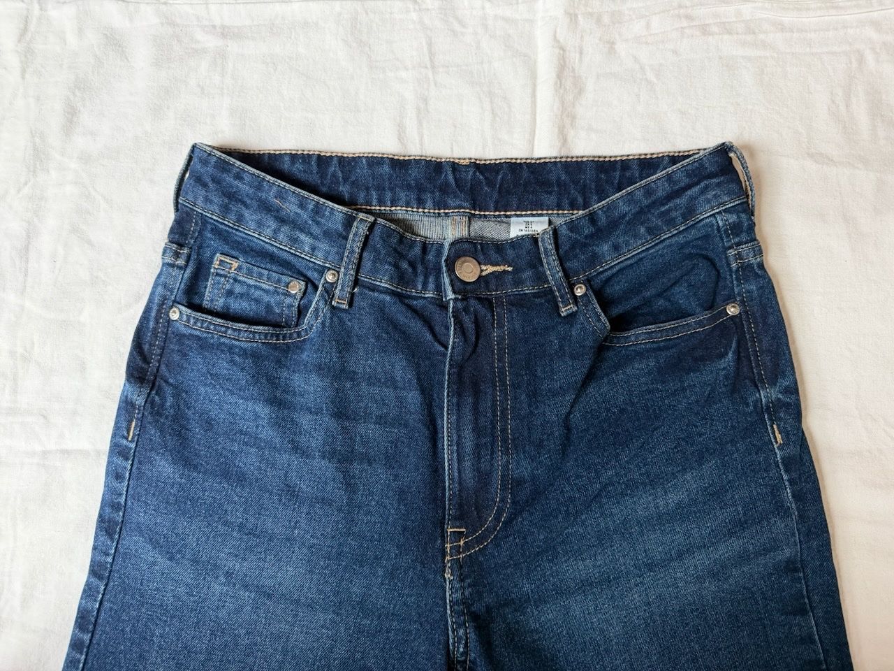 H&M Jeans: H&M, Damen-Bootcut-Jeans, dunkelblau, Gr. 36 – Nuovo (secondo la descrizione) da Basel venduto da Solaia28 1
