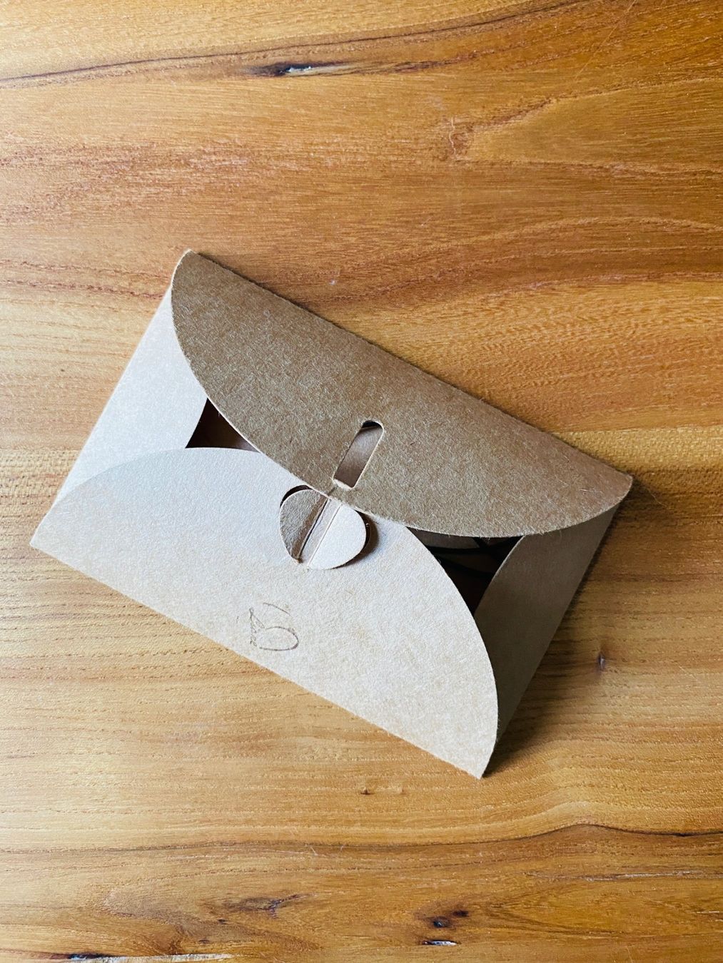 Anhänger: Anhänger Kapselschmuck – Neu und originalverpackt aus Kastanienbaum von Niara2 1