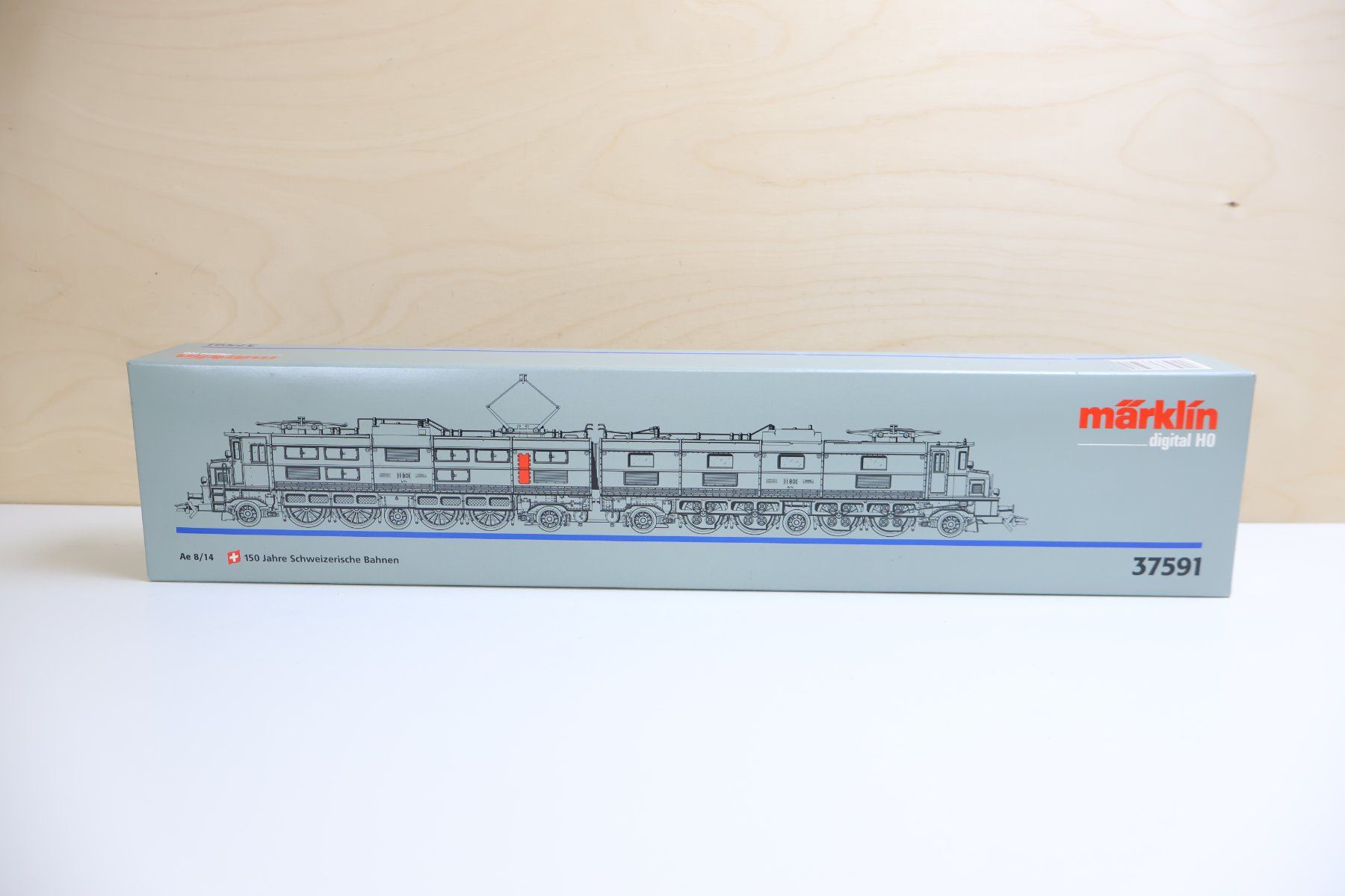 Märklin Modellini di ferrovie: Märklin SBB grosse Doppel E-Lok Ae 8/14  - Digital 37591 – Usato da Winterthur venduto da Monstera 8