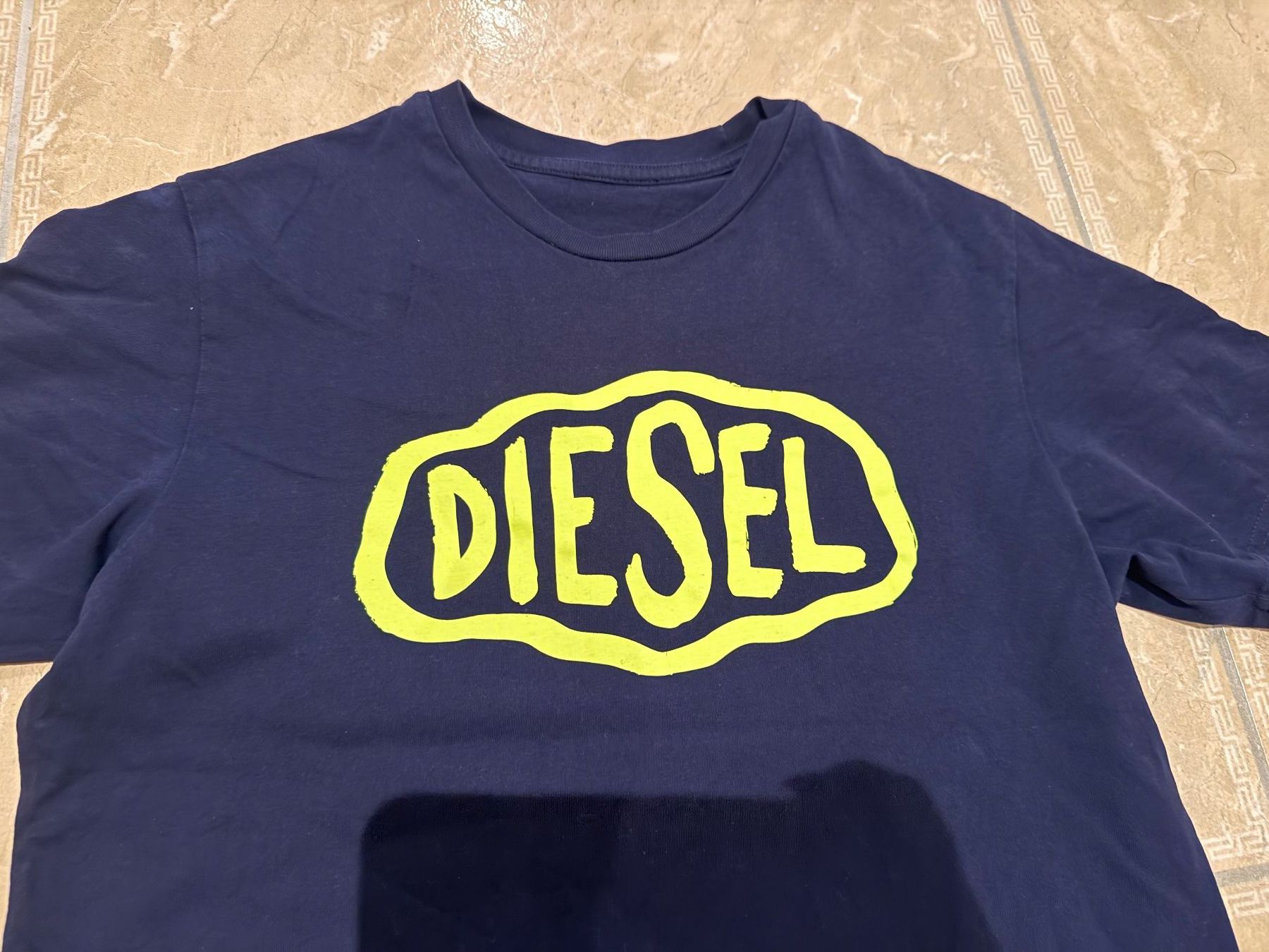 Diesel Hemden, T-Shirts & Polos: Diesel cooles Shirt, 13-14J 158-164 – Gebraucht aus Klingnau von Markus14 2