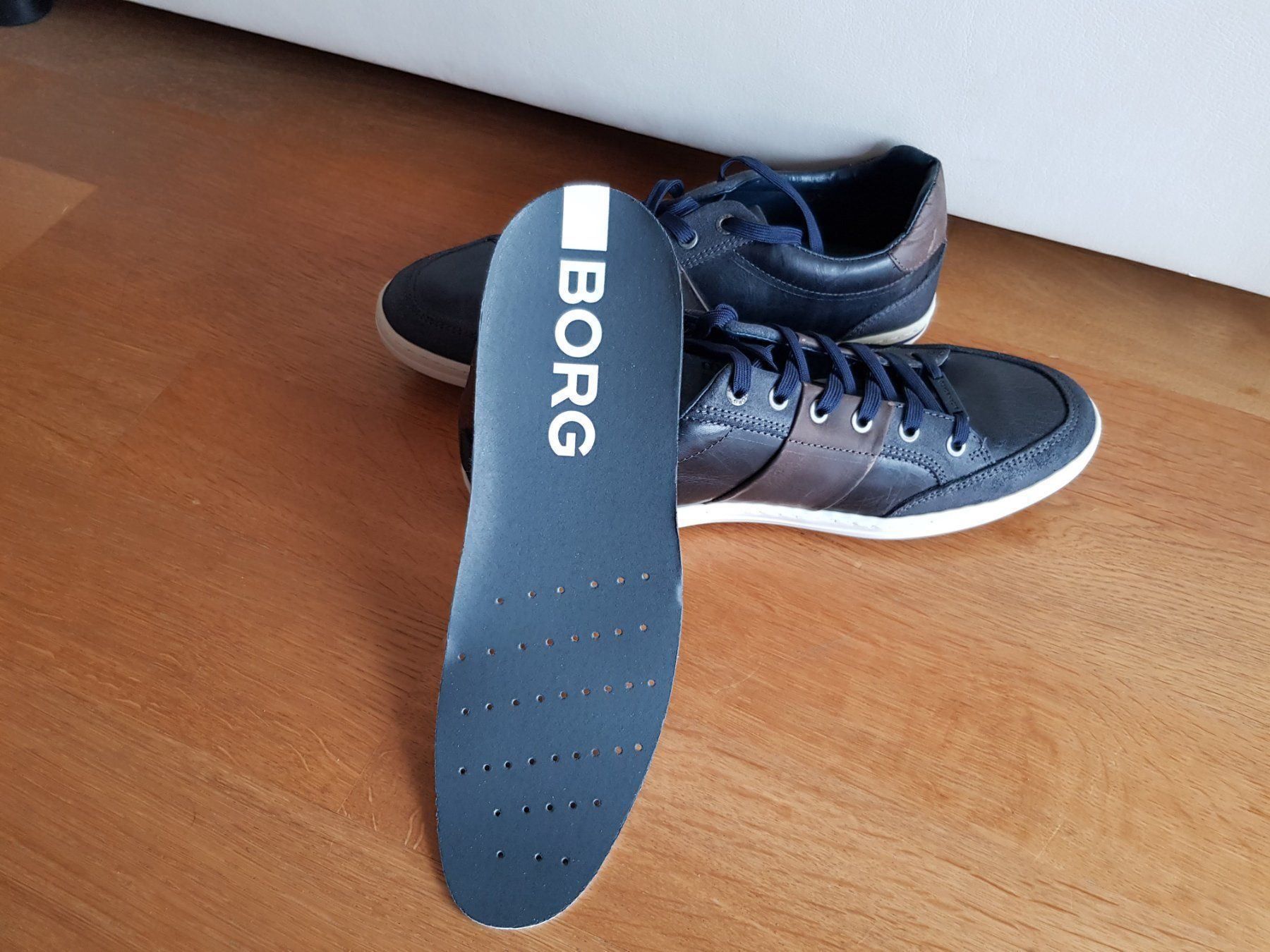 Herrenschuhe: Leder Sneaker von BORG Gr.43 – Neu und originalverpackt aus Reinach AG von innamac 6