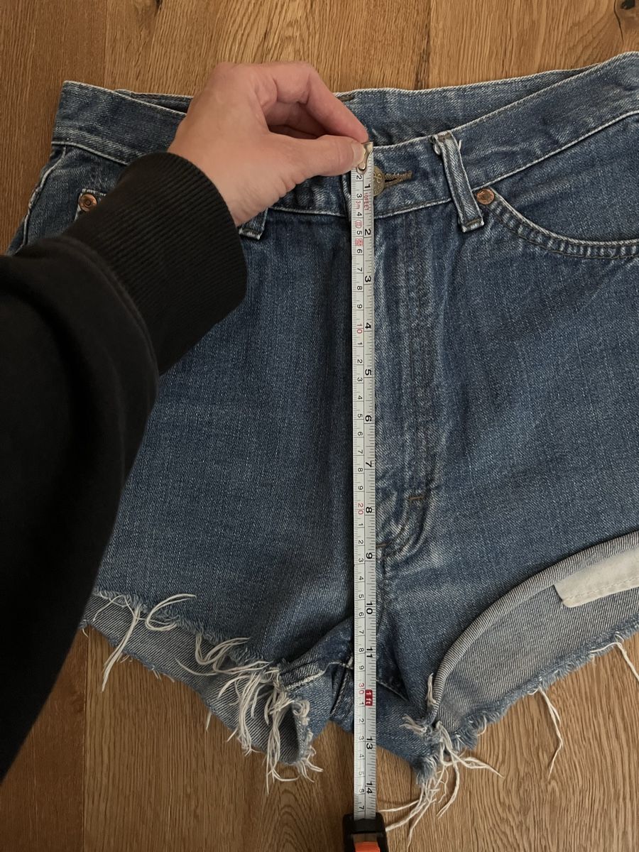 Lee Pantaloni: Lee Jeans Short, Gr. 36 – Usato da Interlaken venduto da fbnscl 4