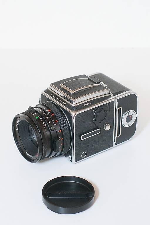 Hasselblad Kamera: Hasselblad 503CX | CF 80mm | A12 + A16 | OVP – Gebraucht aus Zürich von acezwei 1