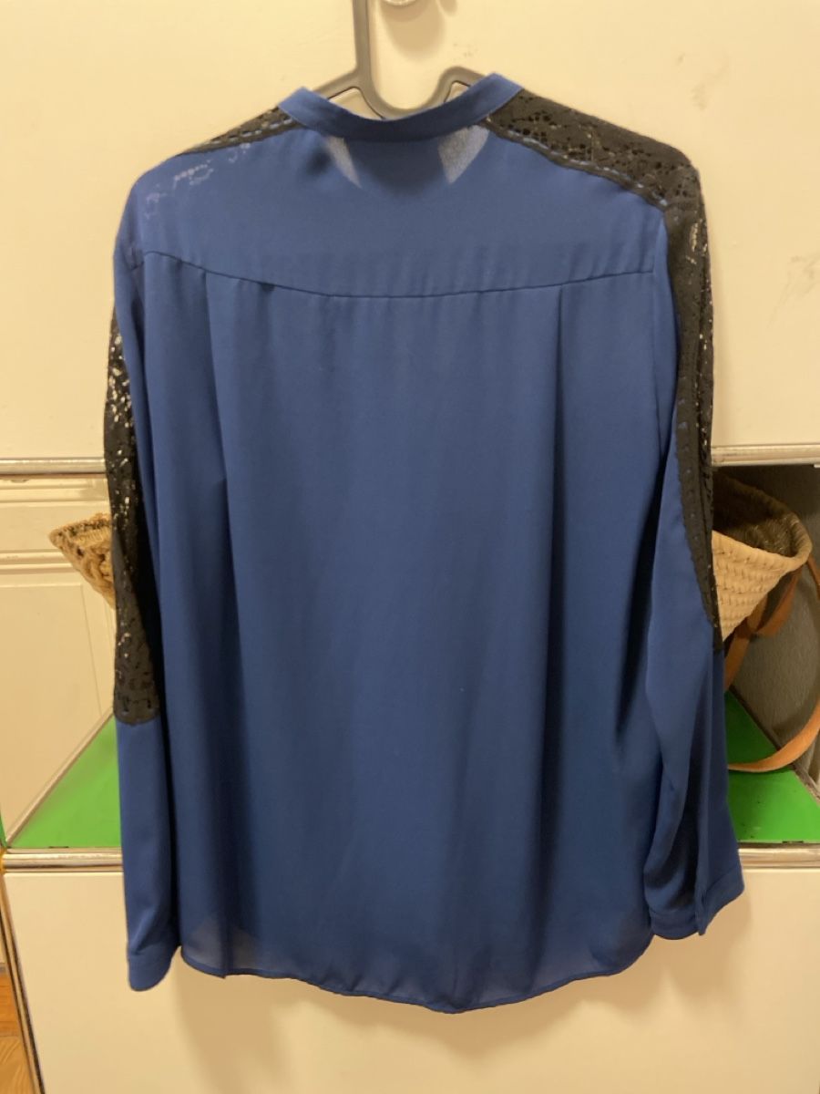 Kooples Camicette: Chemisier The Kooples – Usato da Lausanne venduto da lau_8vk7 1