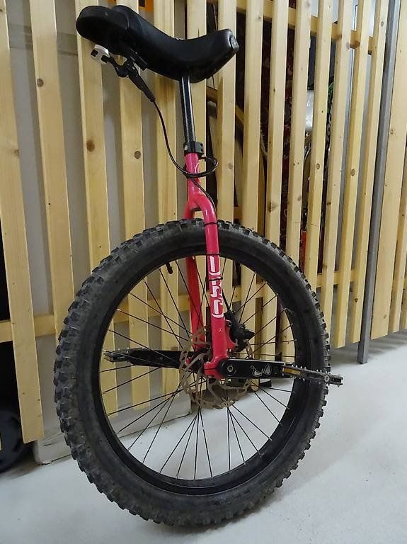 Pneumatici & Ruote complete: Einrad Muni Mad4one URC 24" – Usato da Obfelden venduto da Airdancer1